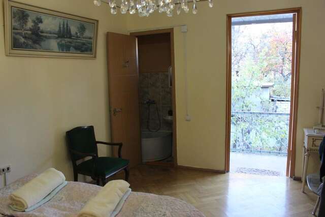 Гостевой дом Old District Guest House Тбилиси-7